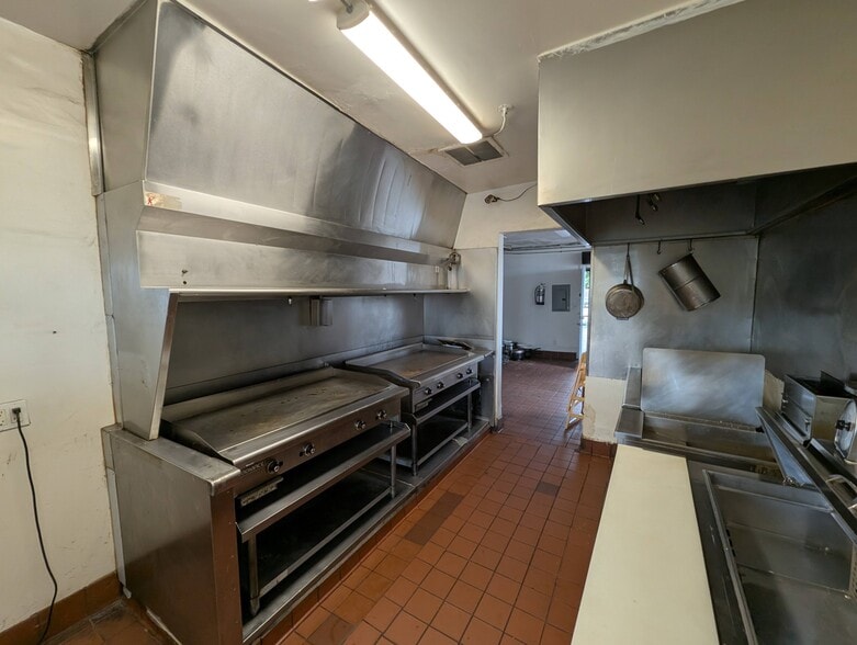 More Photos Of 2603 Tyler Ave, South El Monte Fast Food For Sale