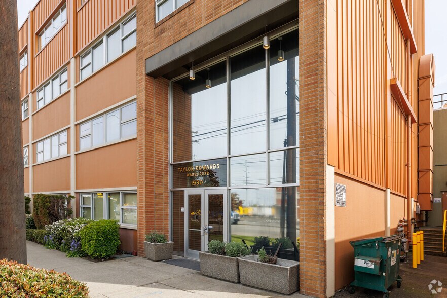 More Photos Of 1930 6th Ave S, Seattle Warehouse For Lease