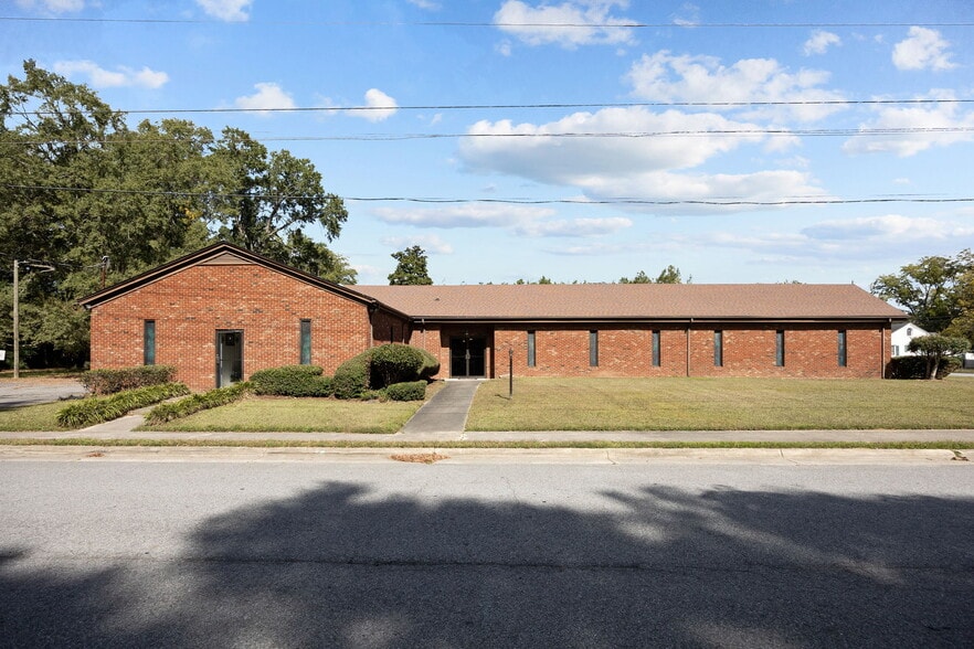 More Photos Of 4334 W Pine St, Farmville Religious Facility For Sale