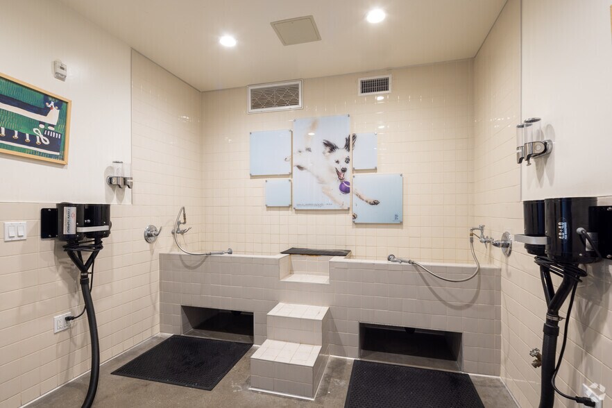 More Photos Of 750 S Grand Ave, Los Angeles Apartments For Lease