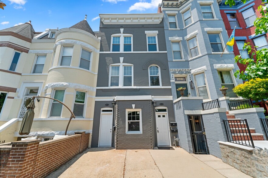 Primary Photo Of 2016 1st St NW, Washington Apartments For Sale