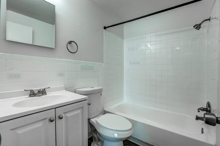 More Photos Of 2831 Eliot Cir, Westminster Apartments For Sale