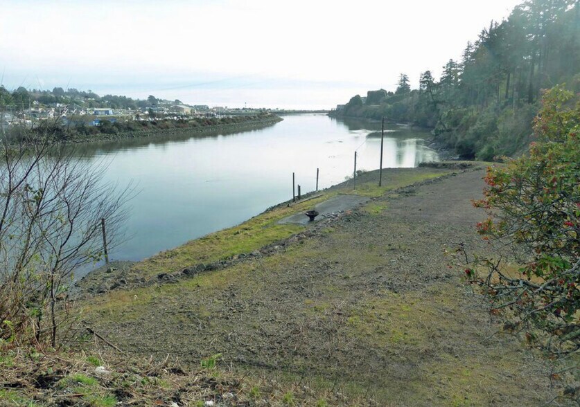 More Photos Of 6420 Bridge St, Brookings Land For Sale