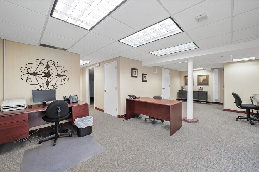 More Photos Of 27 Cleveland St, Valhalla Loft Creative Space For Lease