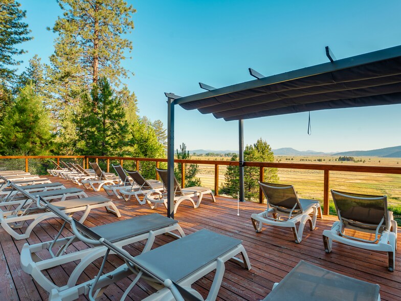 More Photos Of 521 Campbell Hot Springs Rd, Sierraville Hotel For Sale