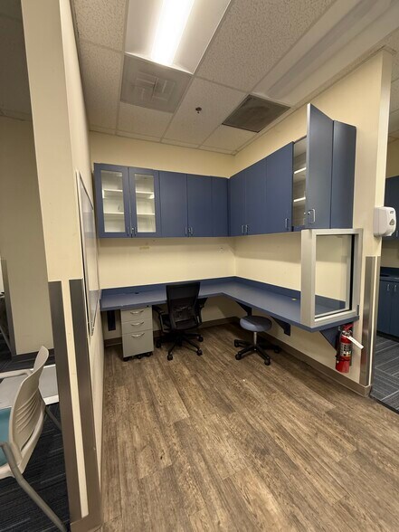 More Photos Of 504-604 E Rosedale St, Fort Worth Unknown For Lease