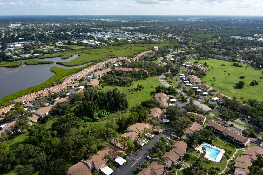 More Photos Of 602 Bird Bay Dr W, Venice Land For Sale