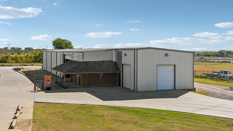 More Photos Of , Oklahoma City Industrial For Sale