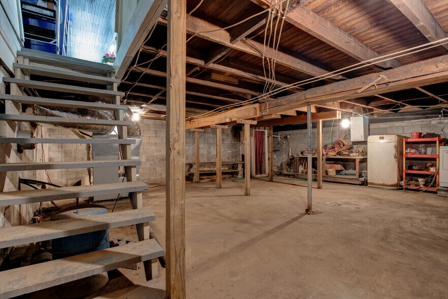 More Photos Of 12228 Indiana St, Leopold Storefront Retail Office For Sale