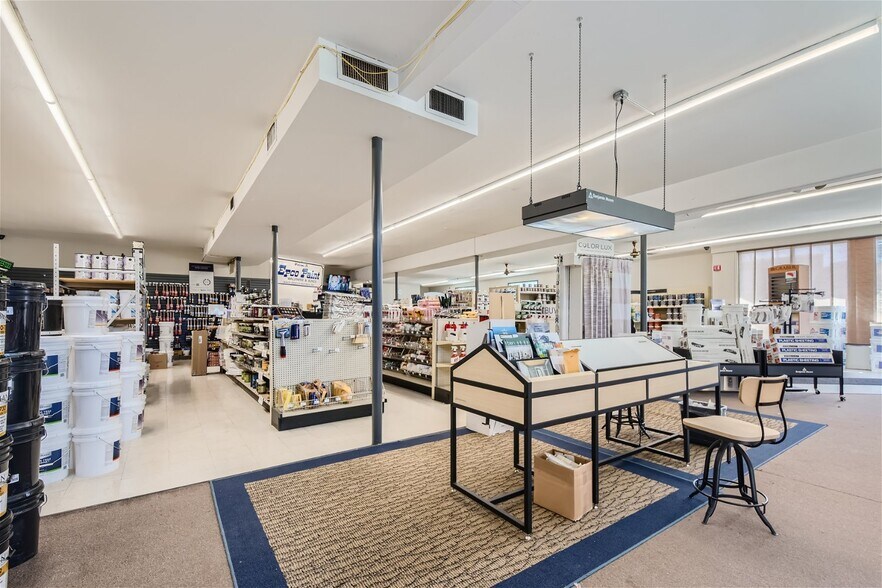 More Photos Of 5301 N Harlem Ave, Chicago Freestanding For Sale