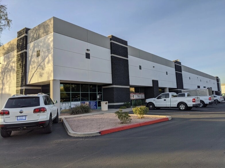 More Photos Of 7205 E Southern Ave, Mesa Light Distribution For Lease