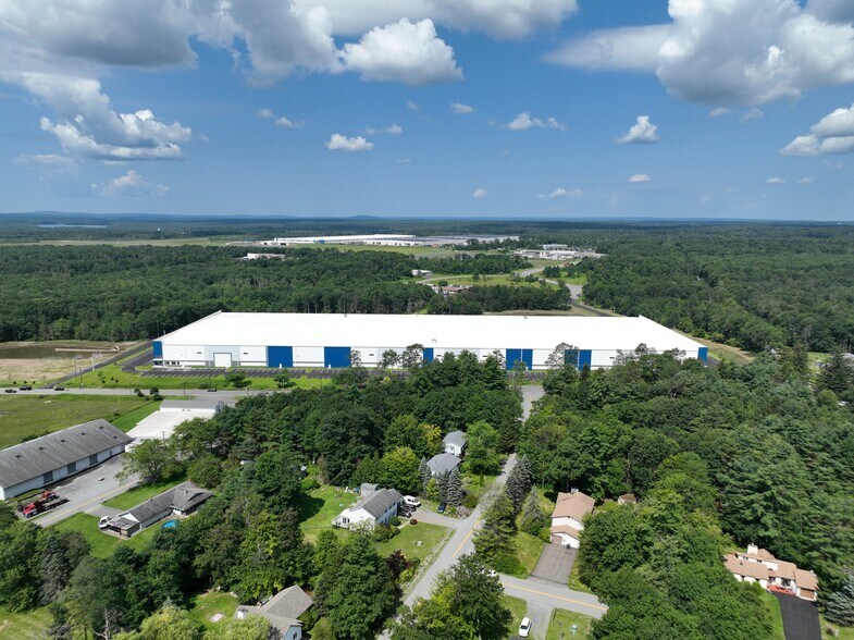 More Photos Of 1901 Corporate Center Drive East, Tobyhanna Industrial For Lease