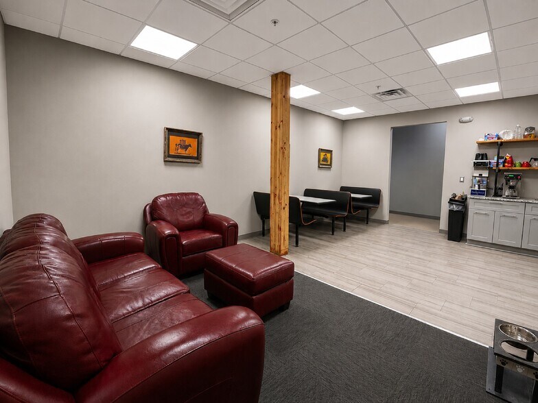 More Photos Of 616 New York Ave, Des Moines Industrial For Sale