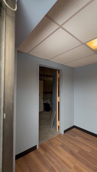 Primary Photo Of 245 Middle Island Rd, Medford Warehouse For Lease