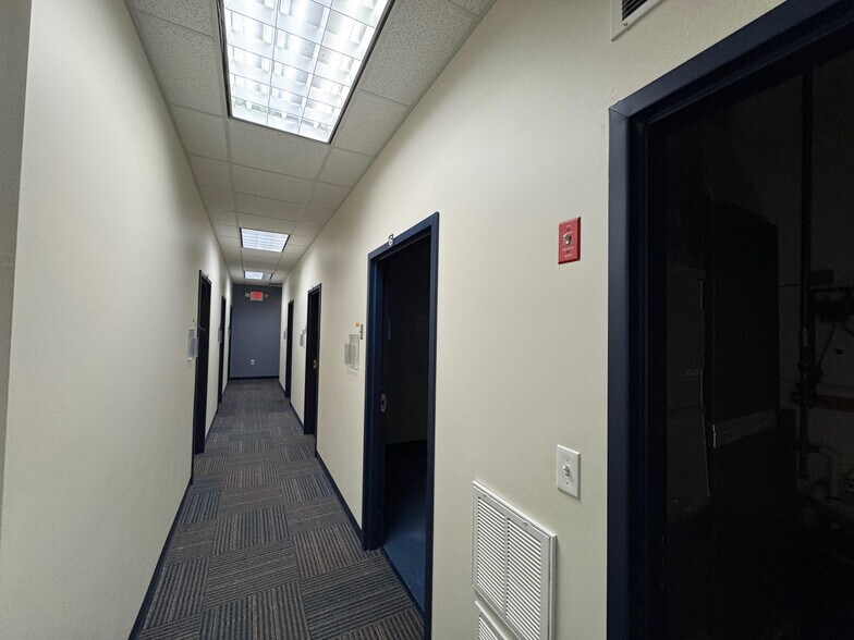 More Photos Of 244 Broadway, Newburgh Storefront Retail Office For Lease