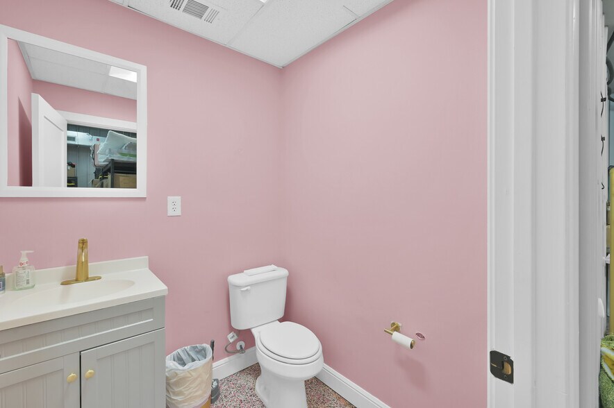 More Photos Of 20610 Fm 1488 Rd, Magnolia Warehouse For Sale