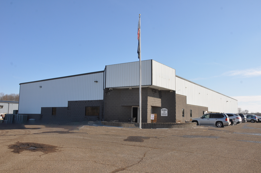 Primary Photo Of 17201 N 113th Ave, Dayton Manufacturing For Lease