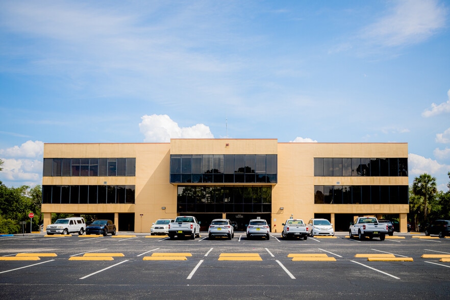 More Photos Of 500-540 W Lake Mary Blvd, Sanford Office For Lease