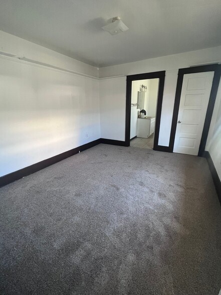 More Photos Of 153 S Laurel St, Ventura Apartments For Sale