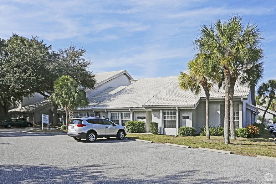 Primary Photo Of 1521-1525 Tamiami Trl S, Venice Office For Sale