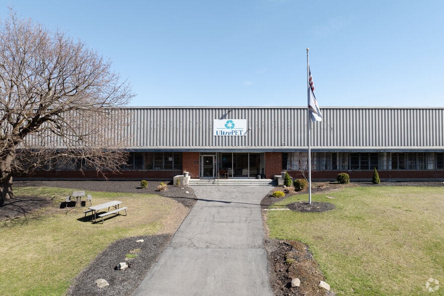 More Photos Of 136 Fuller Rd, Albany Warehouse For Sale