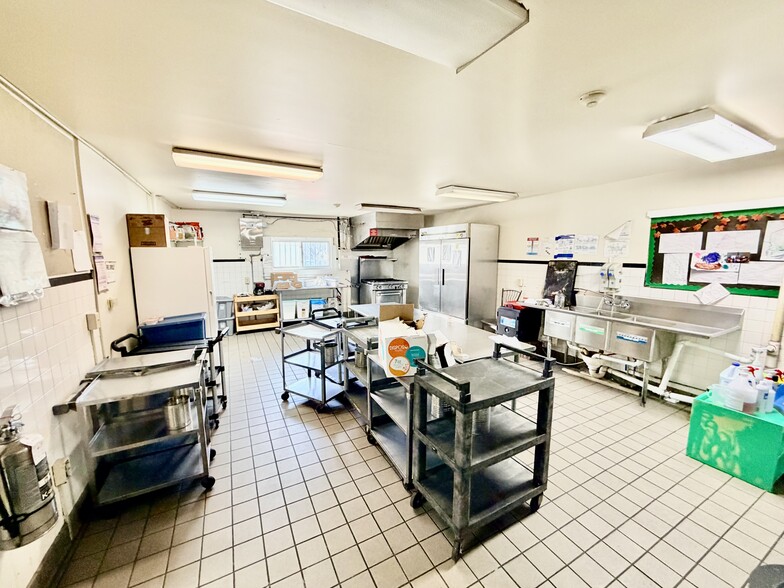 More Photos Of 3001 Fenwick Rd, Camden Specialty For Sale