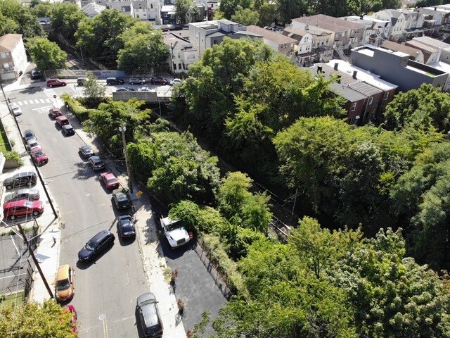 More Photos Of 758 Ocean Ave, Jersey City Storefront Retail Residential For Sale