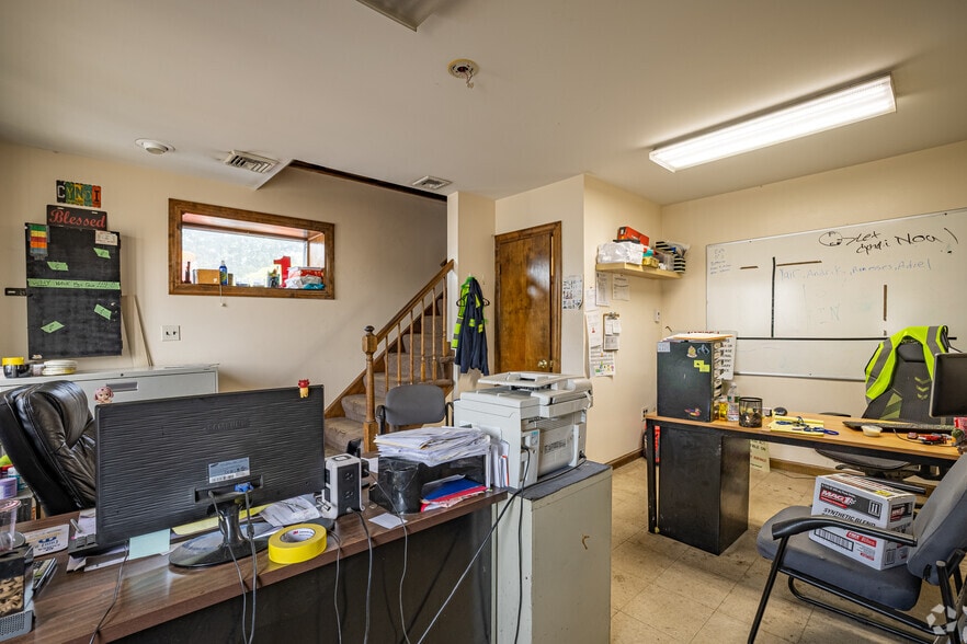 More Photos Of 2072 State Route 35, South Amboy Auto Repair For Sale