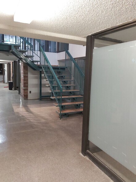 More Photos Of 232 Front St, Belleville Storefront For Sale