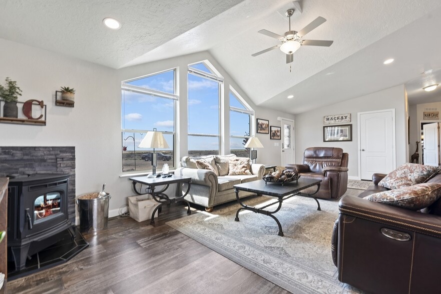 More Photos Of 14000 E Double Tapp Ln, Boise Sports And Entertainment For Sale