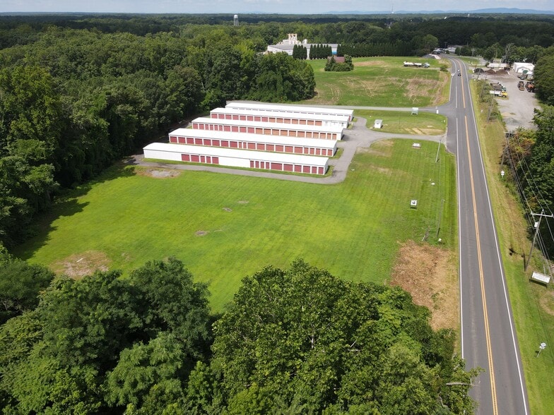 More Photos Of 4041 Davis hwy, Louisa Specialty For Sale