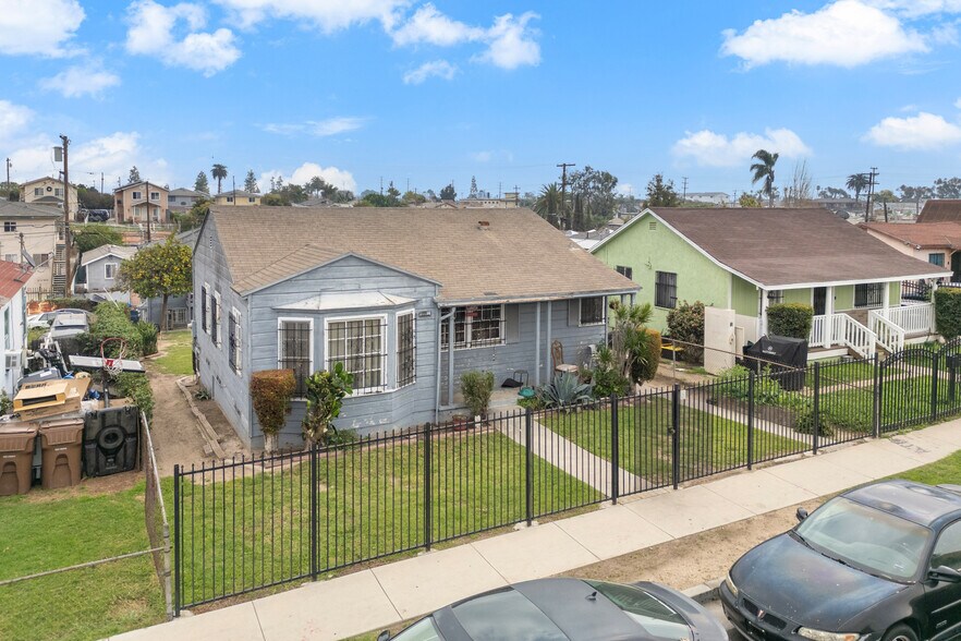 More Photos Of 11210 Van Buren Ave, Los Angeles Multifamily For Sale