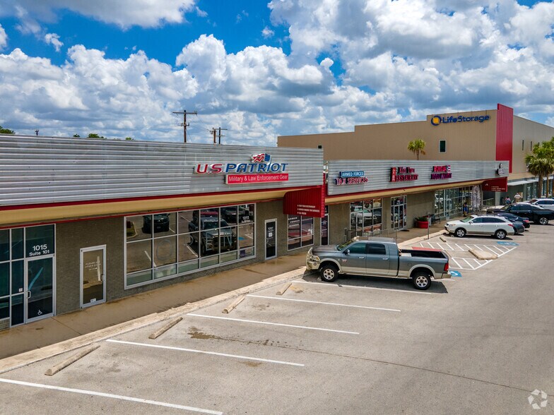 More Photos Of 1003-1035 Rittiman Rd, San Antonio Unknown For Lease