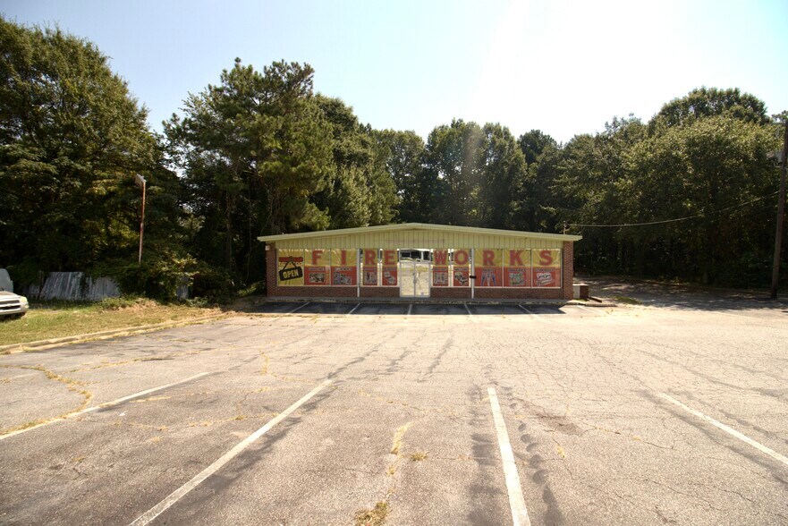 More Photos Of 6474 Ga-85 Hwy, Riverdale Freestanding For Sale