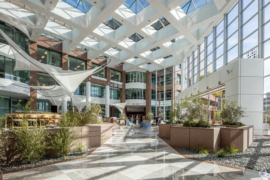 More Photos Of 100 Bayview Cir, Newport Beach Office For Lease