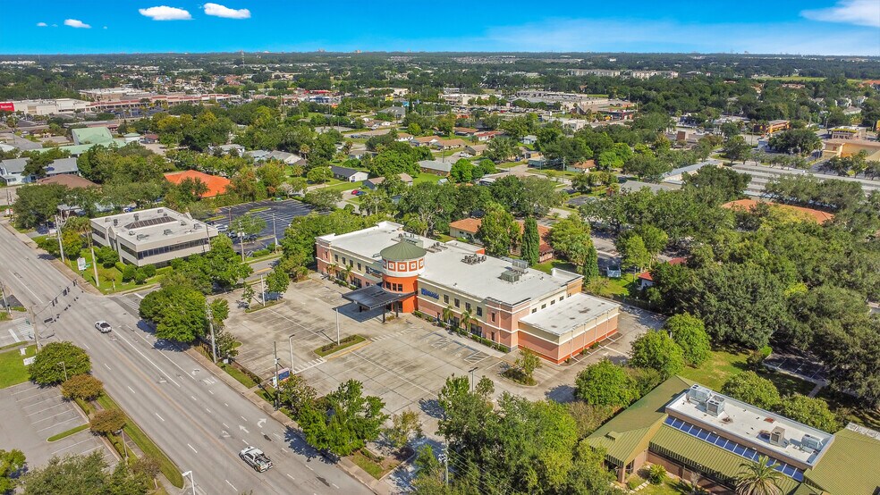 More Photos Of 737 W Oak St, Kissimmee Office For Sale
