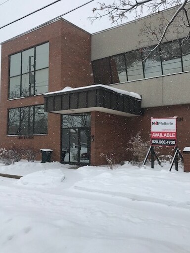 More Photos Of 1401 N Rankin St, Appleton Office For Sale