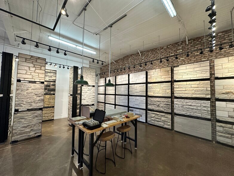 More Photos Of 5225 6th St SE, Calgary Warehouse For Lease