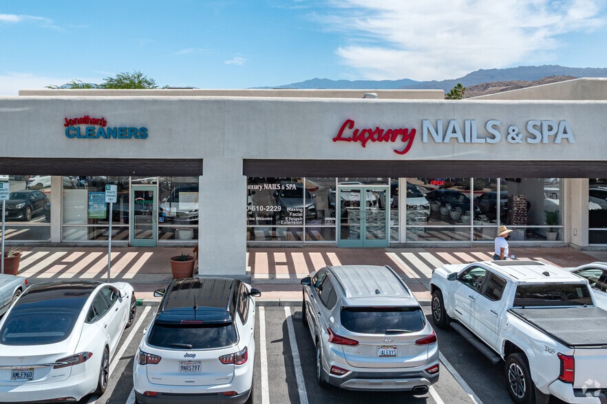 More Photos Of 44100-44250 Town Center Way, Palm Desert Unknown For Lease