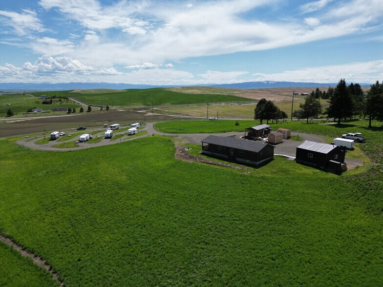 More Photos Of 110 Seubert Heights Dr, Cottonwood Trailer Camper Park For Sale
