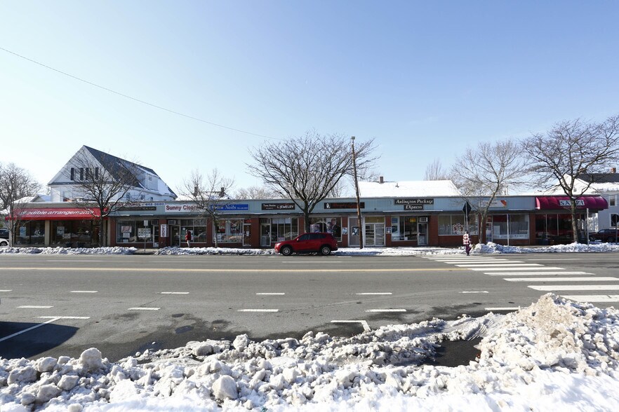 More Photos Of 344-352 Massachusetts Ave, Arlington Freestanding For Lease