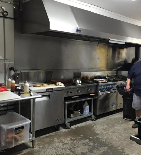 More Photos Of 3251 Route 209, Bushkill Convenience Store For Lease