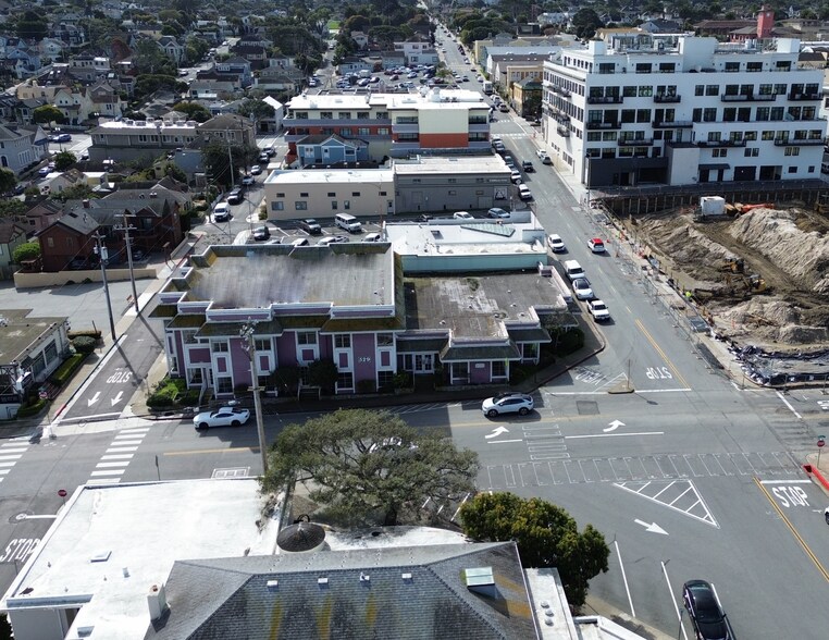 More Photos Of 529 Central Ave, Pacific Grove Office Residential For Lease