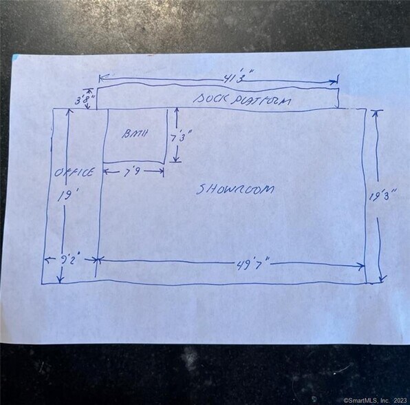 More Photos Of 187 Lebanon Ave, Colchester Freestanding For Lease