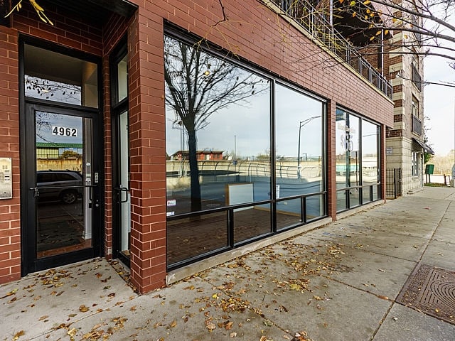 More Photos Of 4962 N Milwaukee Ave, Chicago Storefront Retail Residential For Sale