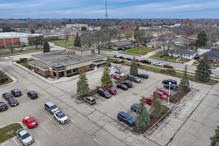 More Photos Of 3505 30th Ave, Kenosha Office For Sale