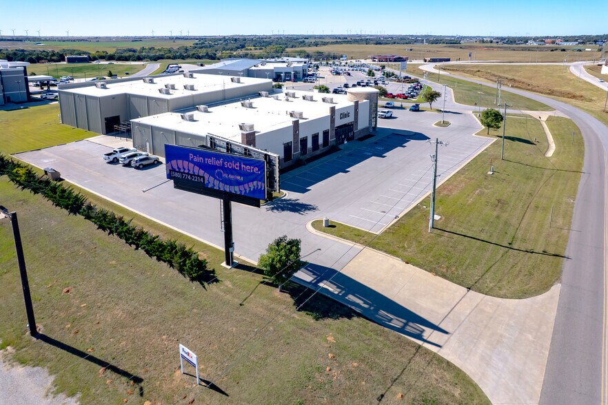 More Photos Of 4200 Carriage Way, Weatherford Medical For Lease
