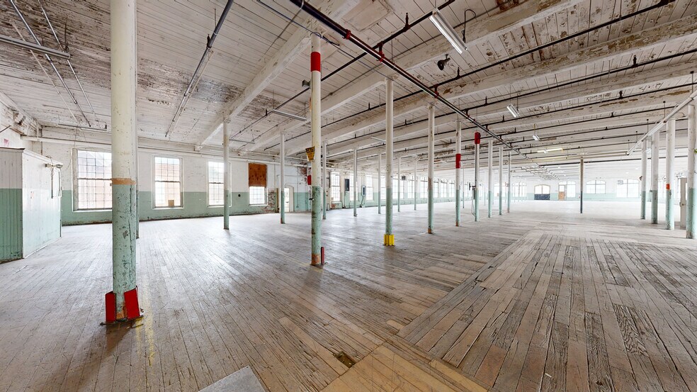 More Photos Of 90 South Street, West Warren Manufacturing For Sale