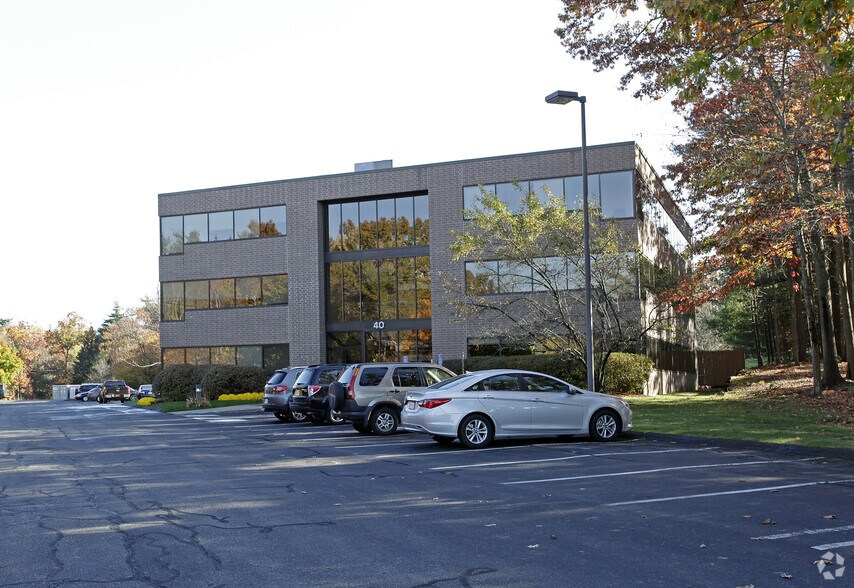 More Photos Of 40 Nagog Park, Acton Medical For Lease