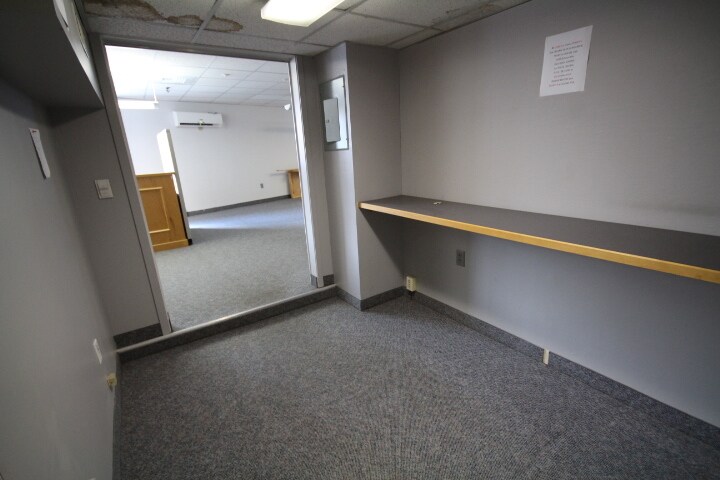 More Photos Of 7 Henry St, Worcester Flex For Lease